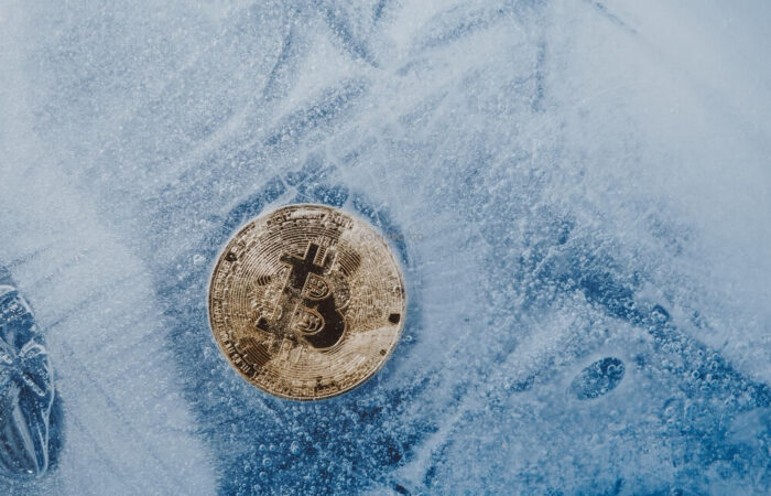 Di Mana Tempat Investasi Bitcoin Terpercaya di Tengah Winter Crypto?